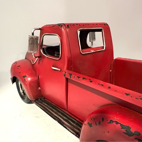 Ragon House Red Metal Pickup looks Antique. 15in long - Picture 5 of 9